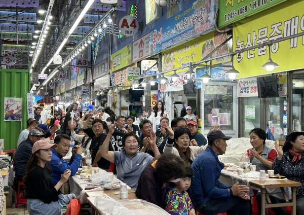 ▲지난해 열린 남진야시장 행사 모습(사진제공=목포시)