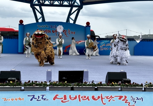 ▲제44회 진도 신비의 바닷길 축제가 성황리에 막을 내렸다.(사진제공=진도군)