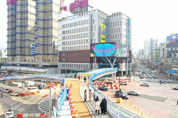 ▲푸른길 브릿지 임시개통(사진제공=광주 남구)
