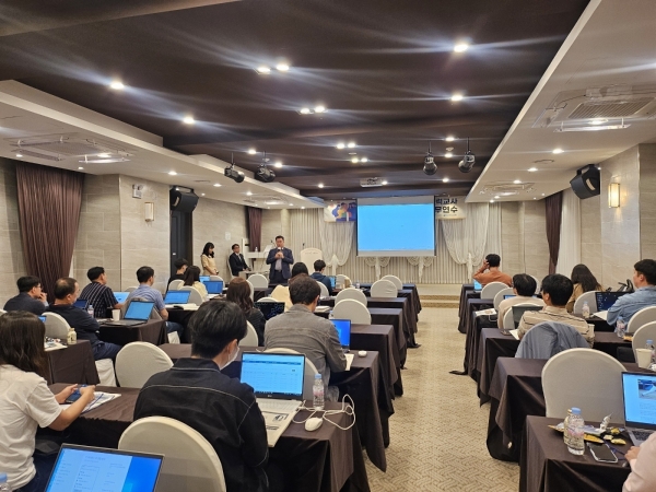 ▲진학상담 역량강화를 위한 진로진학상담협력교사 연수가 진행되고 있다.(사진제공=전라남도교육청)