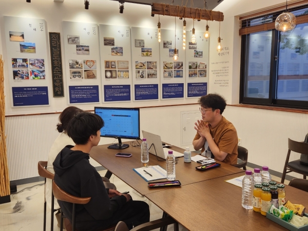 ▲지난 21일 화순교육지원청과 연계한 ‘찾아가는 진로진학상담’이 진행되고 있다.(사진제공=전라남도교육청)
