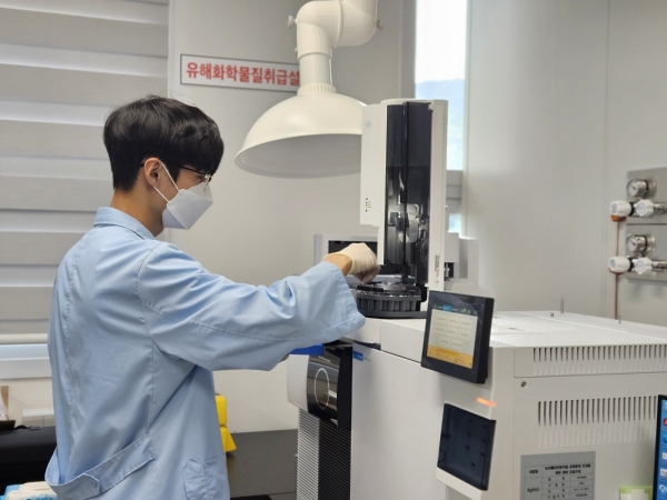 ▲광양시 농산물안전분석실은 ‘2024년 잔류농약 국제 비교숙련도평가’에서 2년 연속 잔류농약 분석 능력을 인정받았다.(사진제공=광양시)