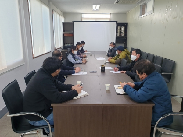 ▲농작물재해보험 개선사항 관련 현장 면담 모습(사진제공=전라남도)