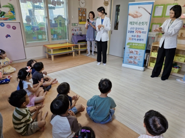 ▲담양군이 이달 말까지 관내 어린이집과 유치원 아동 300여 명을 대상으로 무료 요충 검사를 진행한다.(사진제공=담양군)