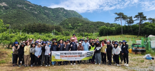 ▲장성군이 농번기 등 야외 활동이 잦은 6월을 맞아 진드기 매개 감염병에 주의해 줄 것을 당부했다.(사진제공=장성군)
