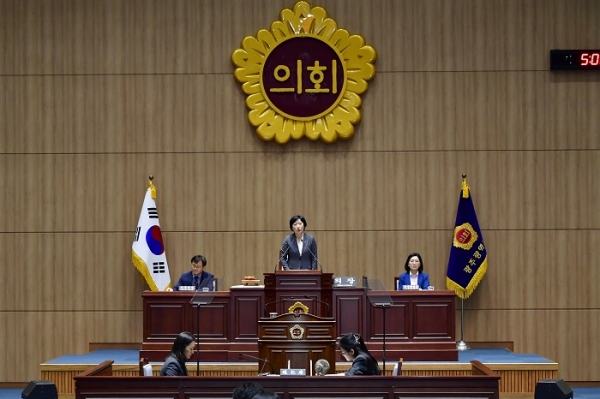 ▲광주광역시의회는 19일 제326회 임시회 제4차 본회의를 개최하고 12일간의 회기를 마무리했다.(사진제공=광주광역시의회)