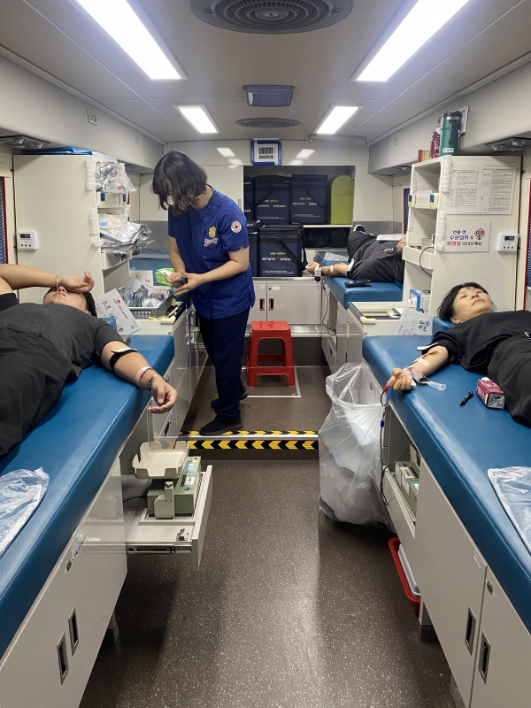 ▲함평군이 대한적십자사 광주·전남혈액원과 함께 하절기 ‘생명나눔, 사랑의 헌혈’ 행사를 지난 26일 실시했다.(사진제공=함평군)