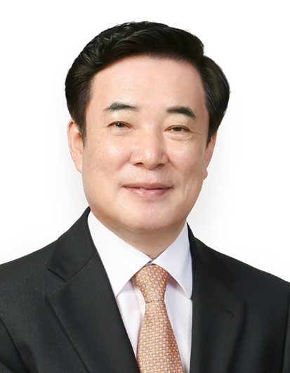 ▲ 2024목포시민의 상 수상자인 김청용 목포수산업협동조합장(사진제공=목포시)