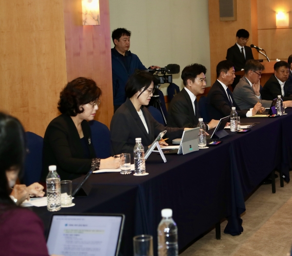 ▲21일 호텔현대 바이라한 목포에서 ‘교육감-교육장 간담회’가 진행되고 있다.(사진제공=전라남도교육청)