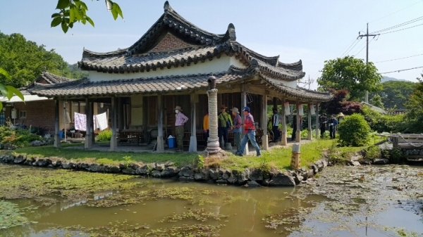 ▲대동면 옥동마을 옥산정사 경회루(사진제공=함평군)