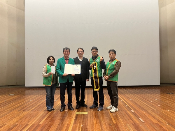 ▲광주시 북구지역자율방재단이 행정안전부 주관 ‘전문기술 경연대회’에서 ‘우수상’을 수상했다.(사진제공=광주시 북구)