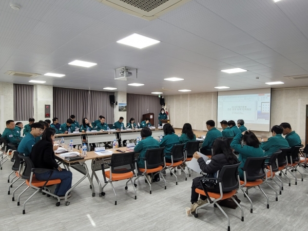 ▲영광군 백수읍 죽사리와 대마면 성산리 일원의 산림에서 소나무재선충병 감염목이 발생함에 따라 영광군은 소나무재선충병 확산 차단 등 방제 대처에 들어갔다.(사진제공=영광군)