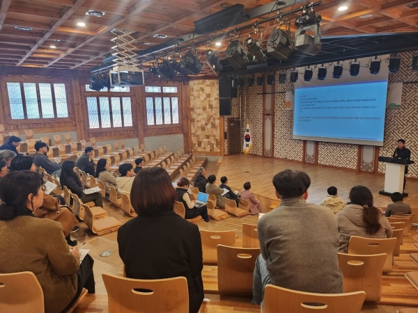 ▲반딧불이축제 주민간담회(사진제공=영암군)