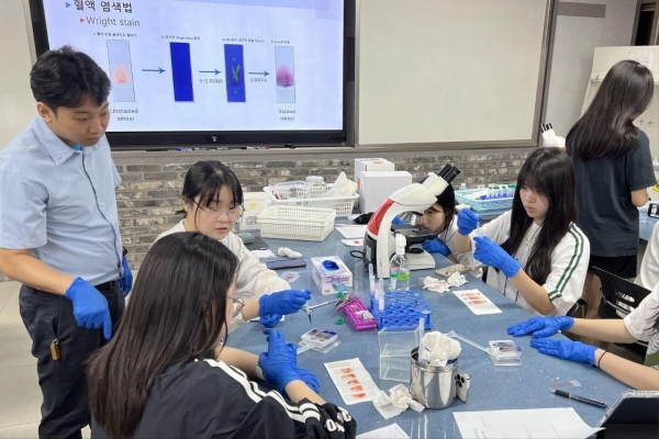 ▲대학 및 지역사회 연계 공동교육과정 ‘꿈키움캠퍼스’수업(사진제공=전라남도교육청)