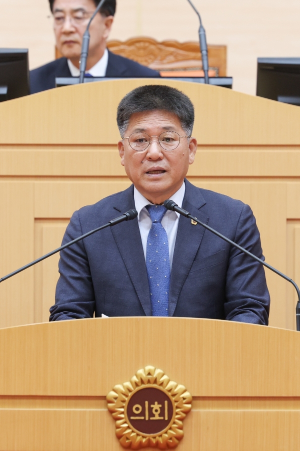 ▲신의준 전남도의원(사진제공=전라남도의회)