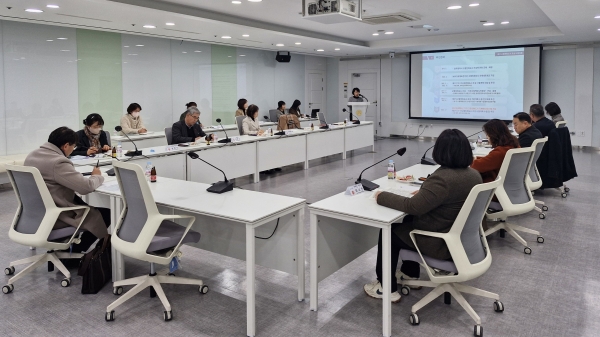 ▲광주시가 총사업비 9445억원을 투입해 스마트 돌봄복지와 보건·요양정책을 강화하는 내용의 ‘2025 고령친화도시 조성 시행계획’을 확정했다.(사진제공=광주광역시)