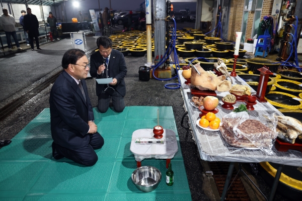 ▲정남진수산물위판장 초매식(사진제공=장흥군)