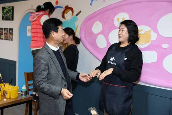▲박병규 광산구청장이 16일부터 시민 일상 속으로 들어가 민생을 살피고 소통하는 ‘민생 살핌 동행’에 나선다.(사진제공=광주 광산구)