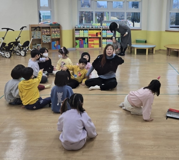 ▲보성교육지원청은 관내 병설유치원 4원을 대상으로 겨울방학 중 방과후과정 운영 현장방문을 실시했다.(사진제공=보성교육지원청)
