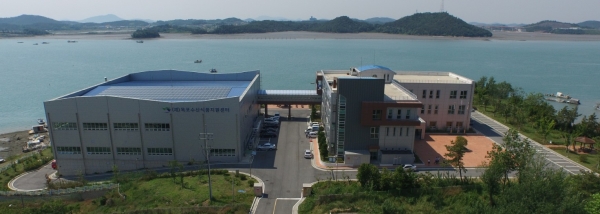 ▲목포수산식품지원센터 전경(사진제공=목포시)