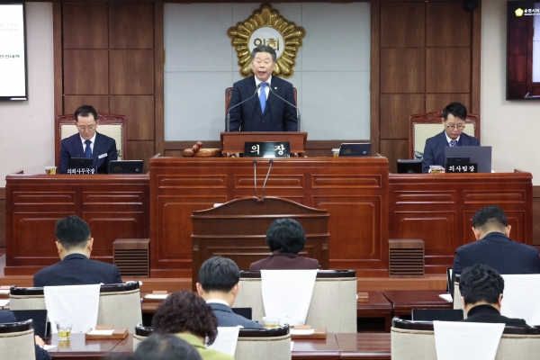 ▲순천시의회는 지난 18일 제284회 임시회 제1차 본회의를 시작으로 9일간 새해 첫 의사일정에 돌입했다.(사진제공=순천시의회)
