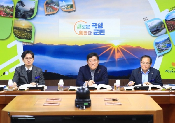 ▲곡성군은 24일 ‘2026년도 국도비 건의사업 발굴 2차 보고회'를 개최했다.(사진제공=곡성군)