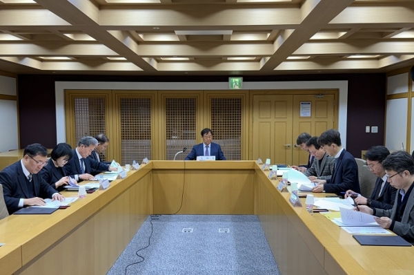 ▲한국농어촌공사는 지난 2일 제9기 ‘KRC 청렴옴부즈맨’ 신규 위원 위촉식과 정기 회의를 개최했다.(사진제공=한국농어촌공사)