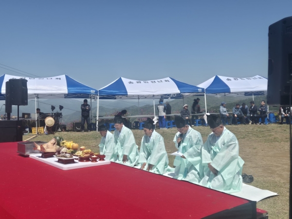 ▲고동산 안녕을 기원하는 산신제(사진제공=순천시)