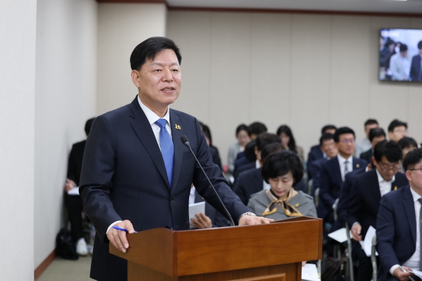 ▲전라남도의회 김정희 교육위원장(사진제공=전라남도의회)