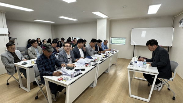 ▲전라남도소상공인연합회는 25일 2025년 제2회 이사회를 개최했다.(사진=이기장 기자)