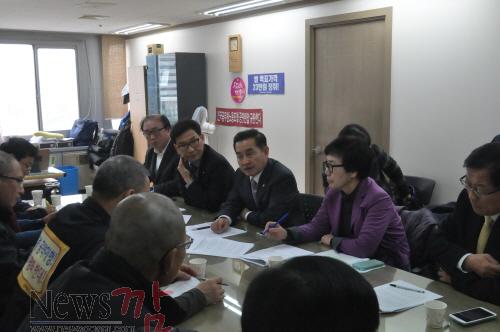 크기변환_철도노조 상황실 방문.JPG