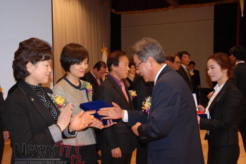 크기변환_무안공공도서관-한국도서관상.JPG