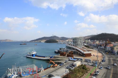 크기변환_완도국제해조류박람회장 주변 및 읍내 주요도로변에서 잡상인의 노점행위를 못하도록 본격 나선다..JPG