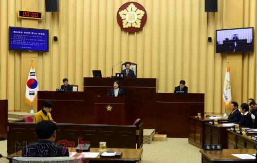크기변환_흡연피해 회복을 위한 담배소송 촉구 결의안.jpg