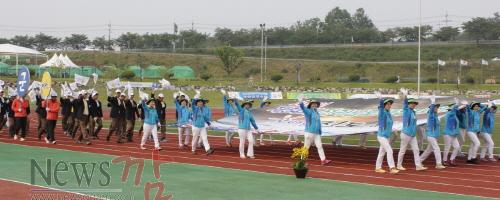 크기변환_진도군, 제53회 전라남도 체육대회 입장상 2년 연속 1위.JPG