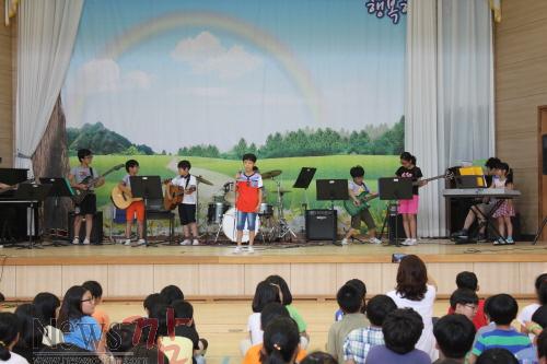 크기변환_용호초+밴드부+동요제1.JPG