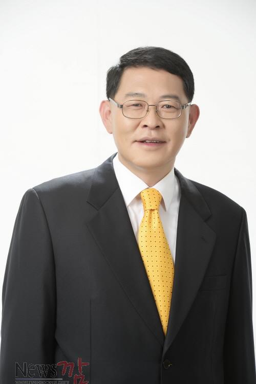 크기변환_이국섭의장.JPG