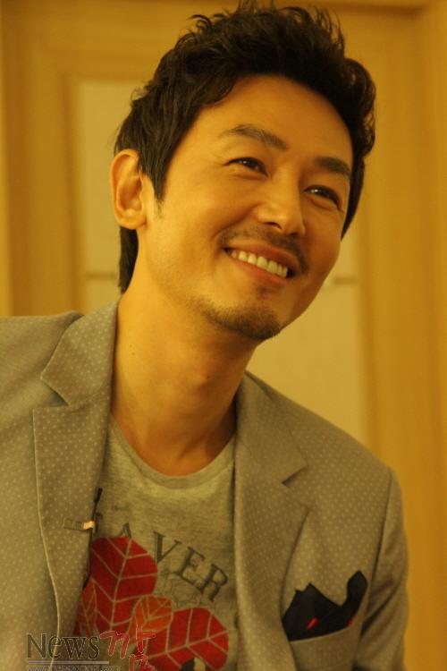 크기변환_MOFF2014_홍보대사_조연우_01.JPG