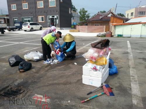 크기변환_140714-영암군 생활쓰레기 수거1.JPG