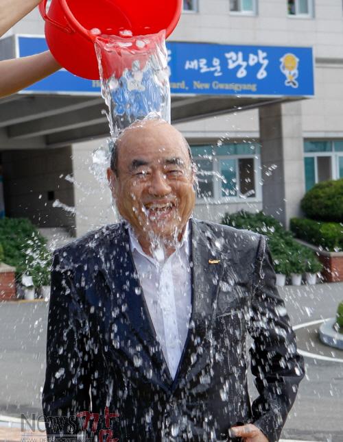 크기변환_정현복_광양시장_아이스버킷s-3[1].jpg