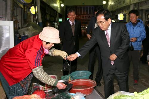 크기변환_14.11.11 전통시장 장 보기 행사-009.JPG