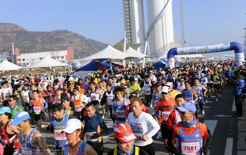 크기변환_제9회여수마라톤대회.JPG