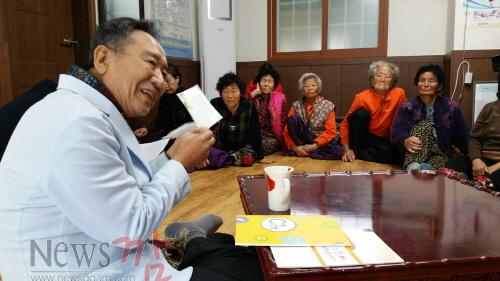 크기변환_진도 관내 병원 의사선생님들의 마음 따스한 의료봉사.jpg