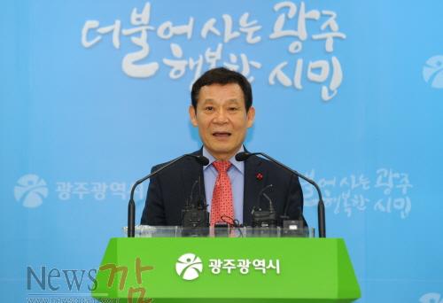 크기변환_150105(공공부문 비정규직 고용대책 관련 기자회견1).jpg
