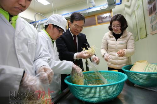 크기변환_순천선혜학교 친환경콩나물 사업2.JPG