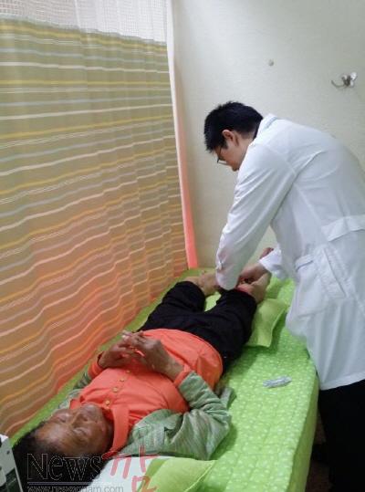 크기변환_완도군 의료서비스, 군민이 만족할때까지 (1).jpg