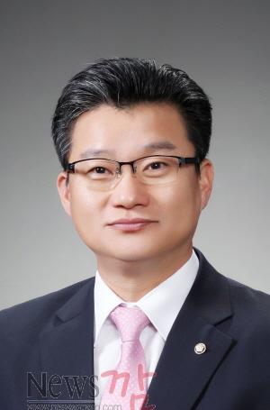 크기변환_김동권 의원.jpg