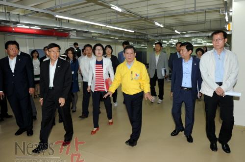 크기변환_150609(U대회 제12차 화요 현장 점검회의1).JPG