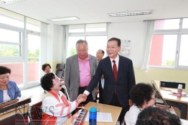 크기변환_본청 사회복지시설 방문.JPG