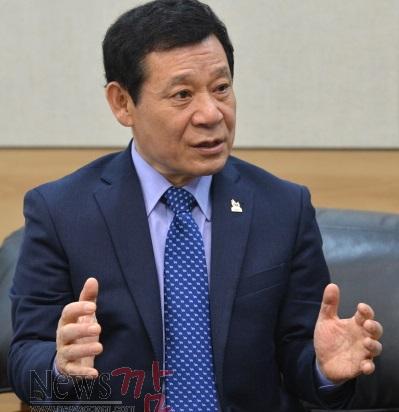 윤장현 시자 00.jpg
